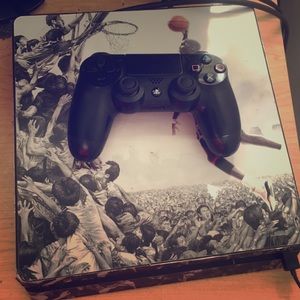 PS4 and controller
